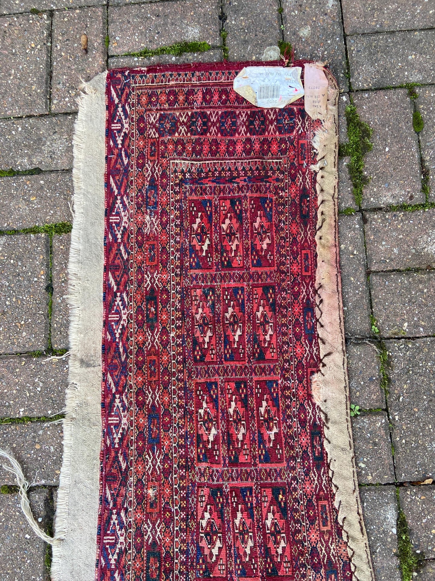 Small vintage Kelaty woollen rug, 100% wool, charming, worn and aged (Old Caucasian)