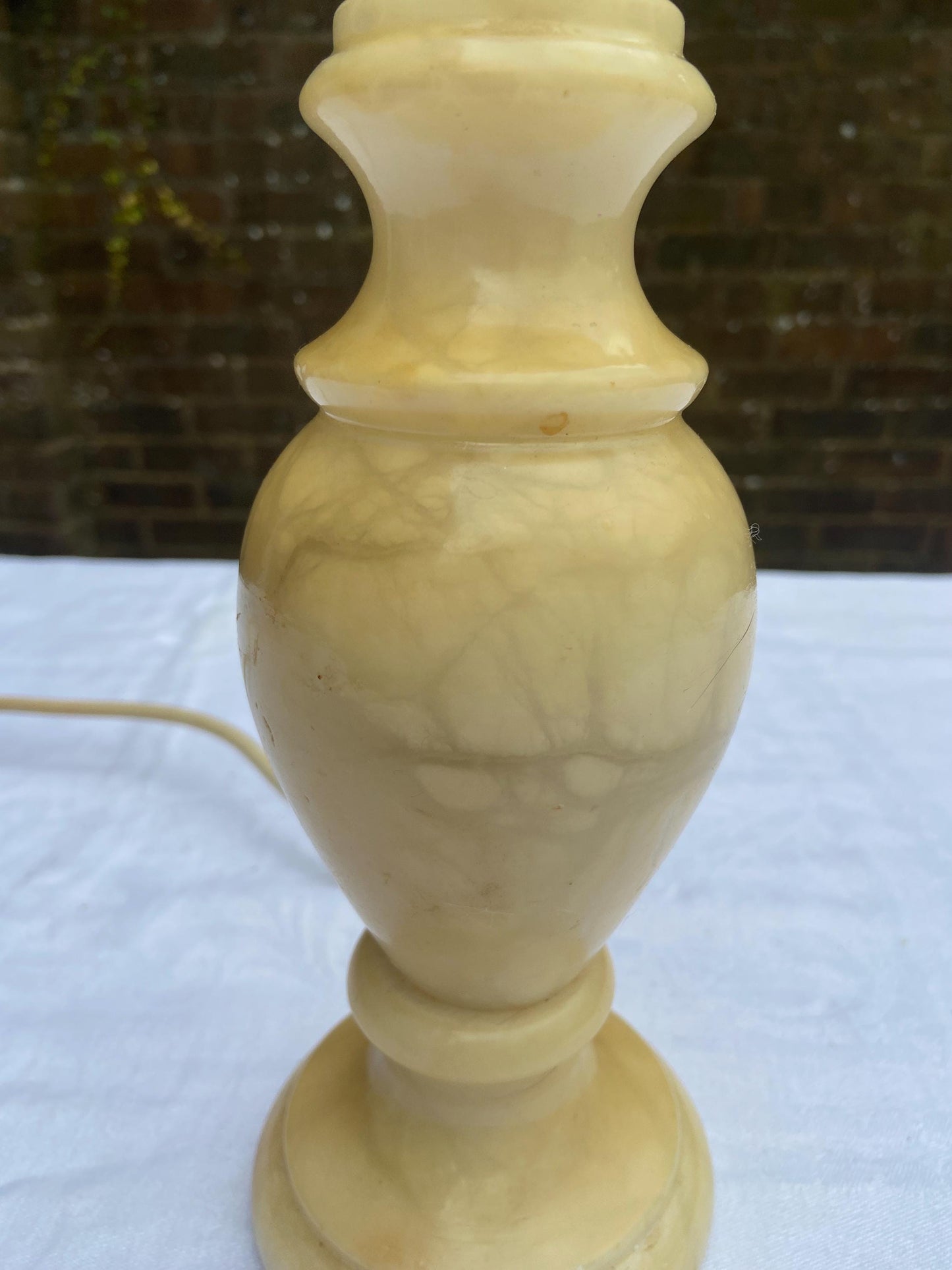 Unique vintage medium alabaster table lamp in gorgeous honeycomb colour - working