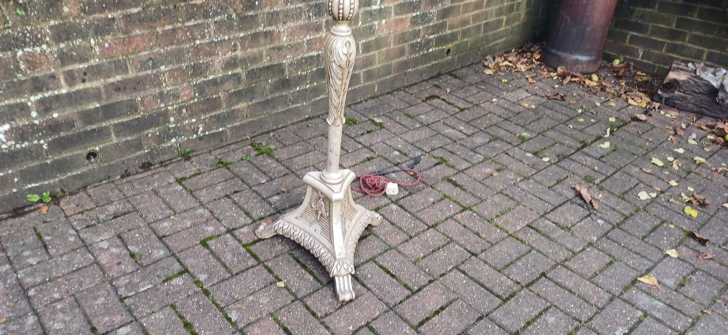 Vintage Painted Silver Metal Floor Lamp with Tripod Feet Retro Mid-Century Modern Standard Lamp Unique FREE HAND DELIVERY