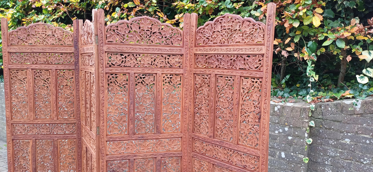 Huge Top Quality 70s/80s Carved Folding Screen Room Divide Grapevine & Middle Eastern Motif Heavy Vintage Room Divider FREE HAND DELIVERY