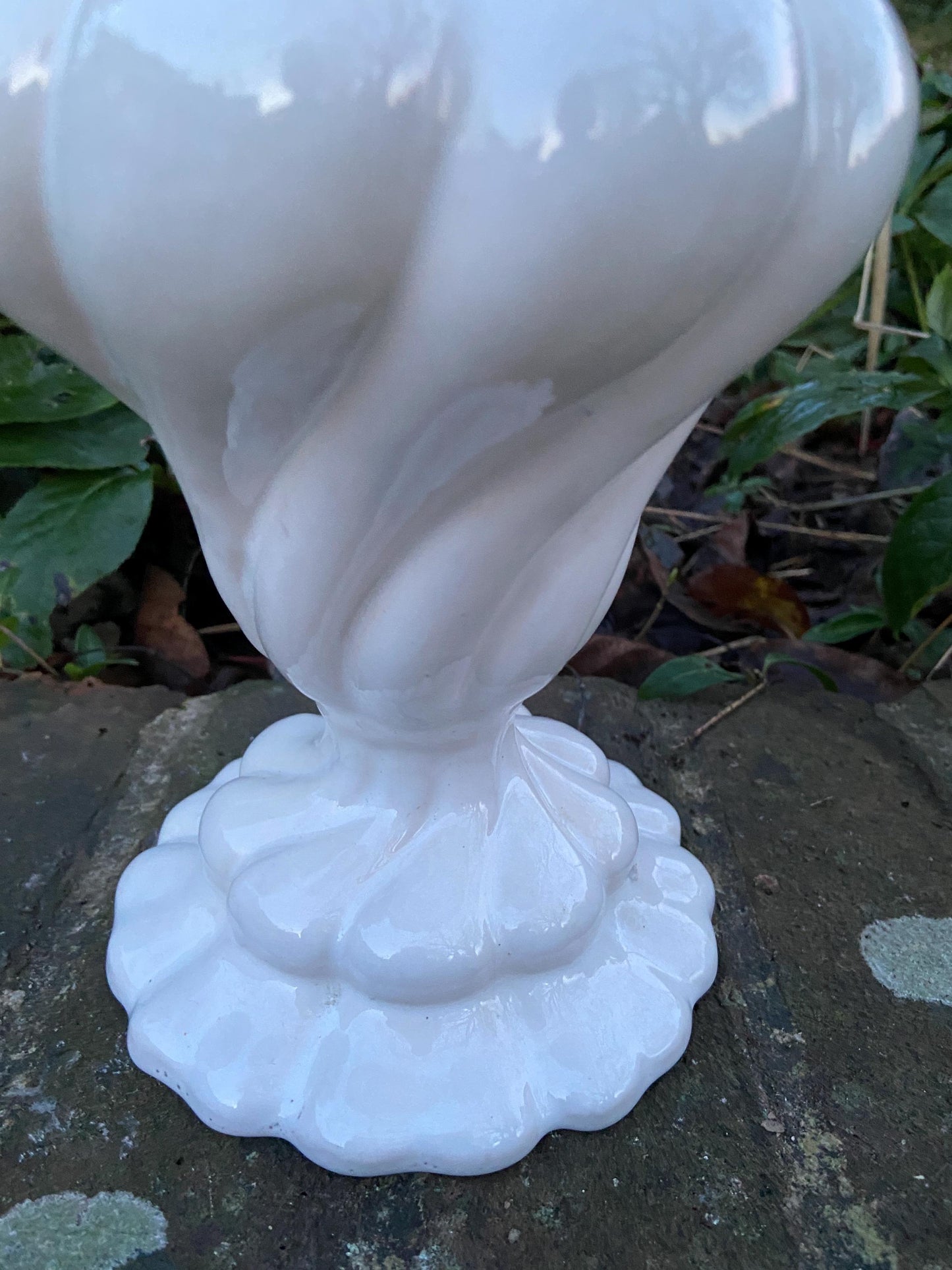 Quality mid-century pottery lamp from Harvey Nichols, vintage table lamp 1950s, working