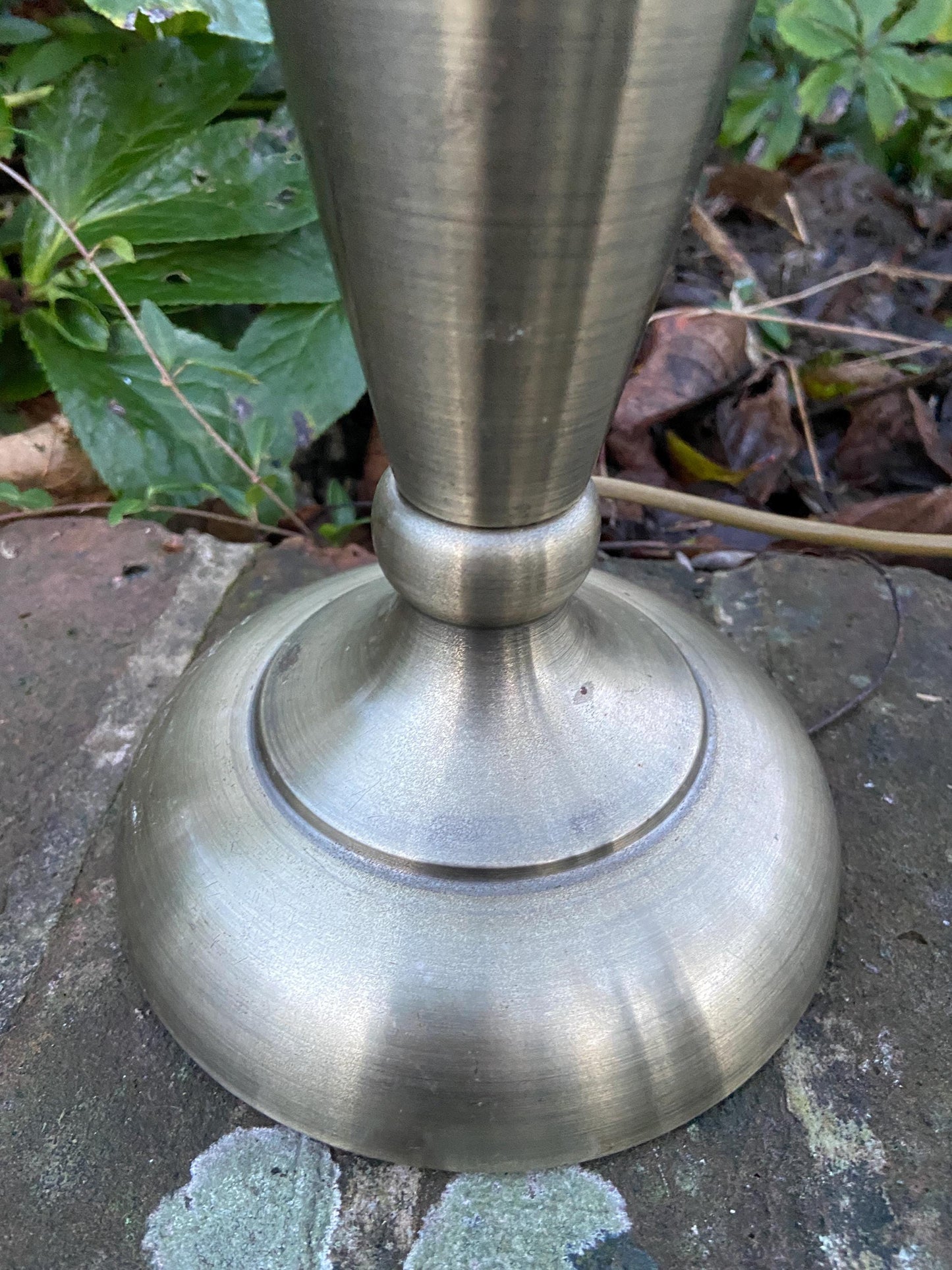 BHS Antique style brass vintage metal table lamp - lovely shape, working condition