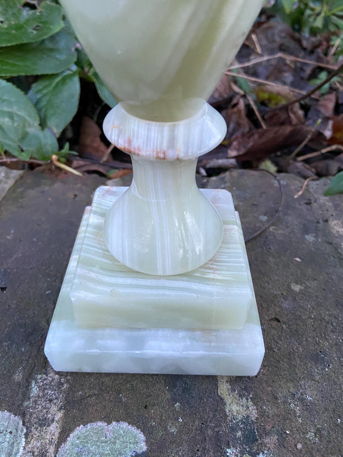 Vintage medium sized Green Onyx Classic Table Lamp Base vgc