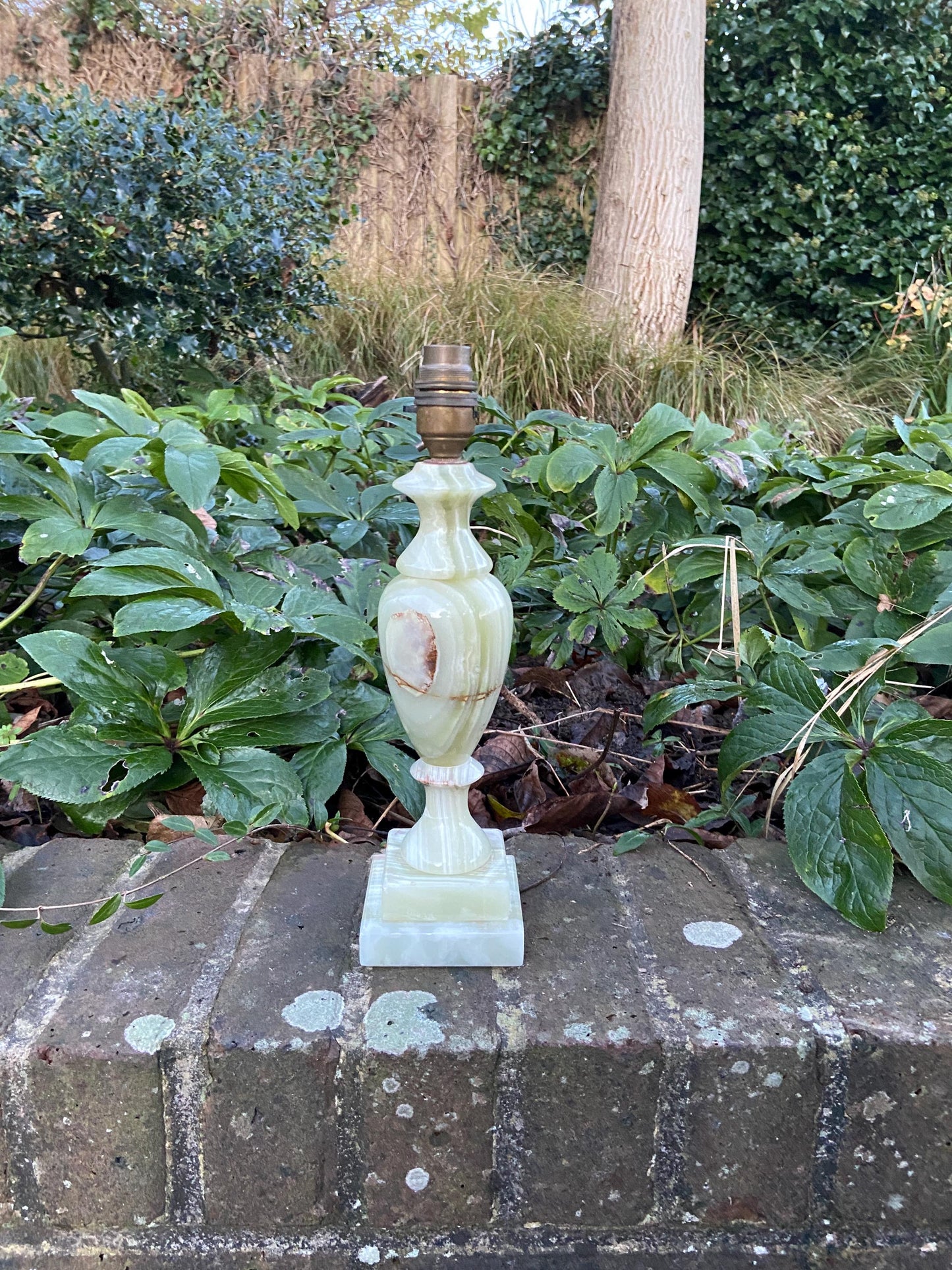 Vintage medium sized Green Onyx Classic Table Lamp Base vgc