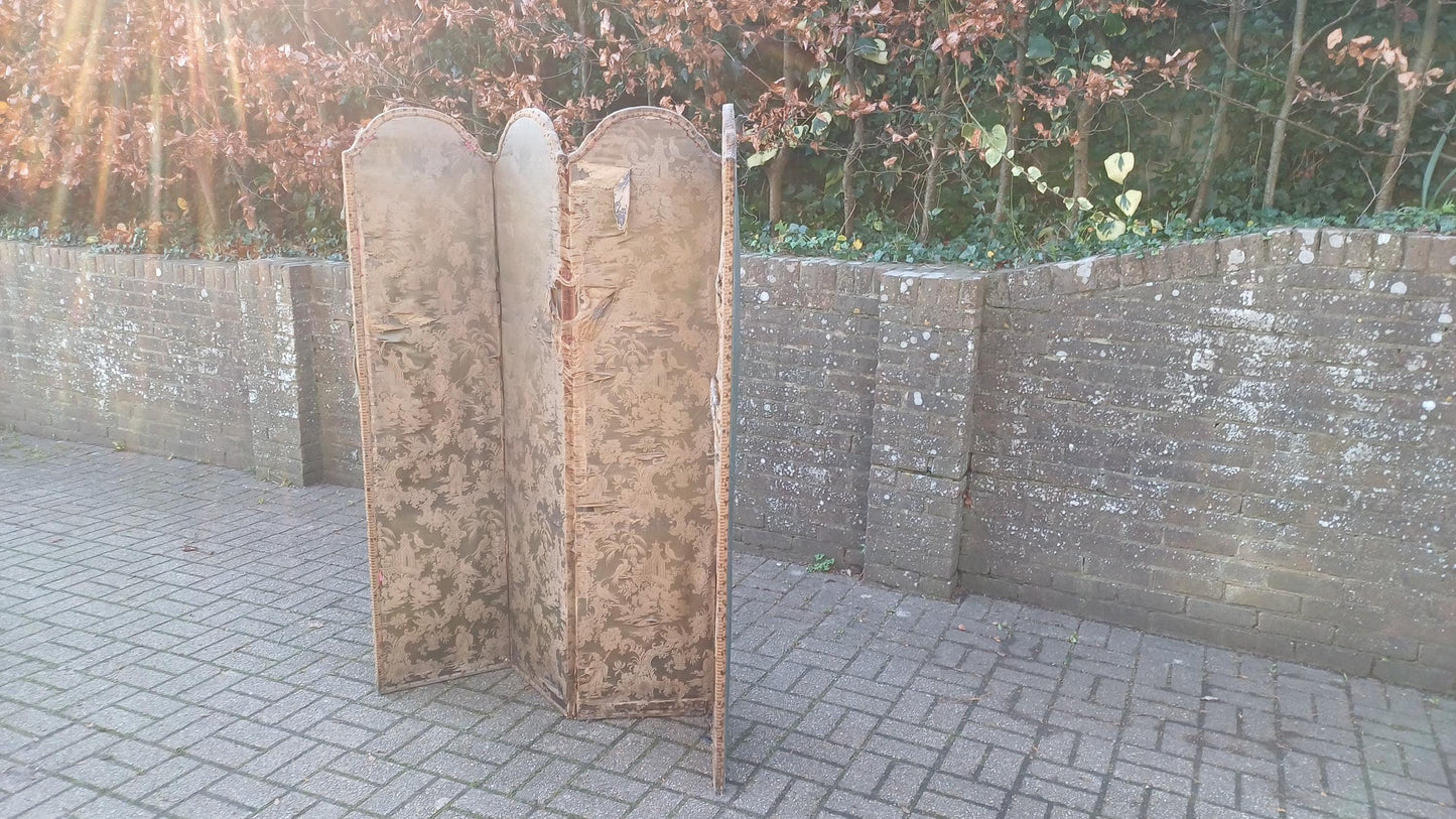 Bohemian Upholstered 3 fold, 4 piece, Victorian Room Divider / Vanity Screen - Chinoiserie type fabric FREE HAND Delivery