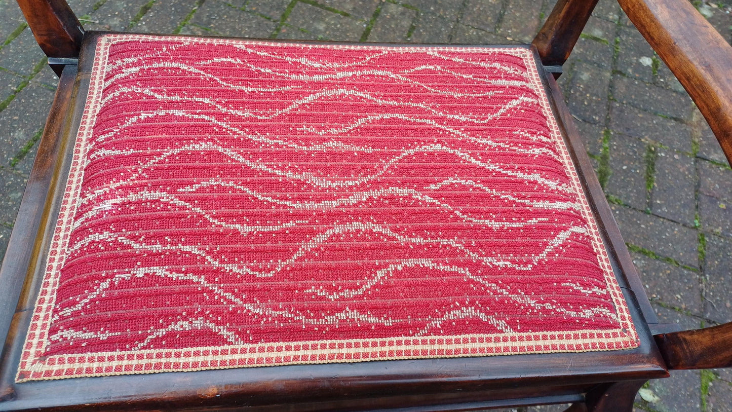 Elegant and Top Quality Vintage Mahogany Piano Stool Upholstered with Sheet Compartment.
