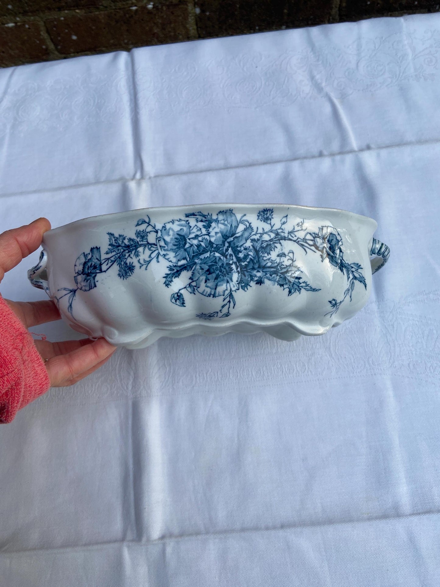 Collectible "Rutland", Victorian Doulton Tureen - J.S. Patent - 1886-1902 coronet stamp - VGC