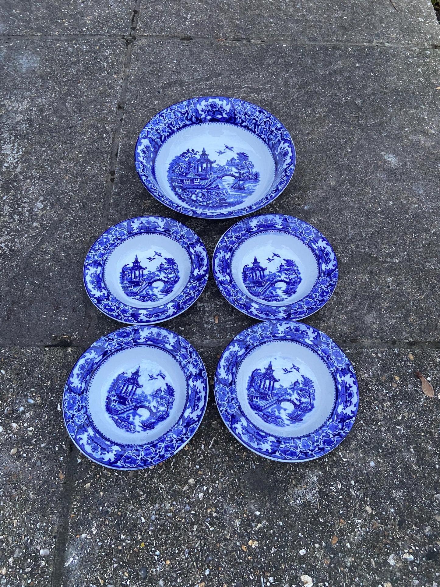 Japanese Garden Bowl Set - Pagoda Garden, Olde Alton Ware by Swinnertons, 1920s/30s -