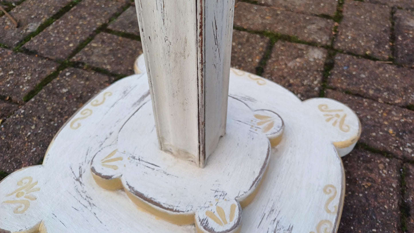 Bespoke Upcycled Vintage Painted Shabby Chic Standard Lamp in Annie Sloan Cream and Gold Acrylic. Working.