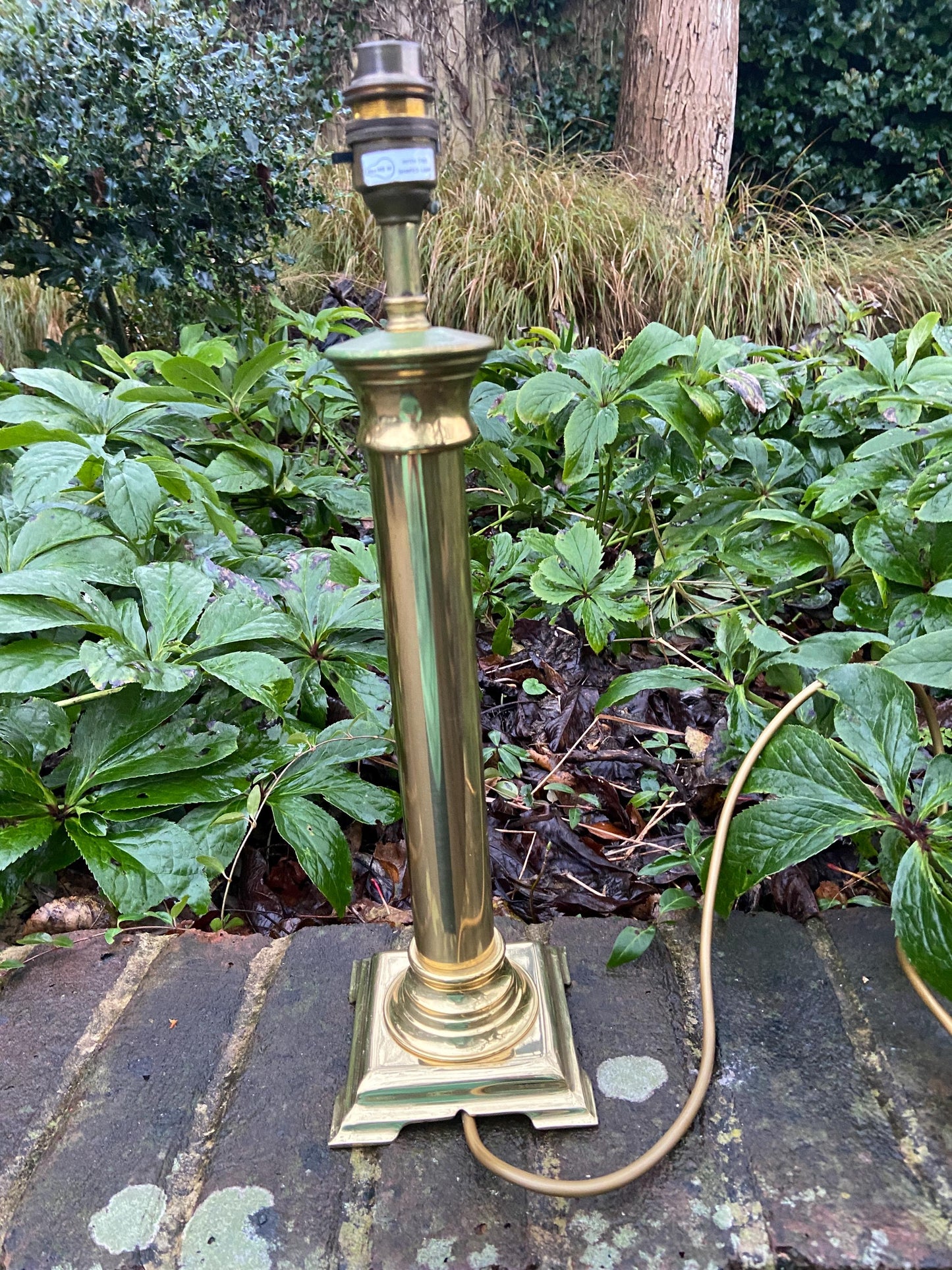 Classic vintage retro Brass candlestick lamp on square base, made for BHS England - working vintage table lamp, 42cm tall