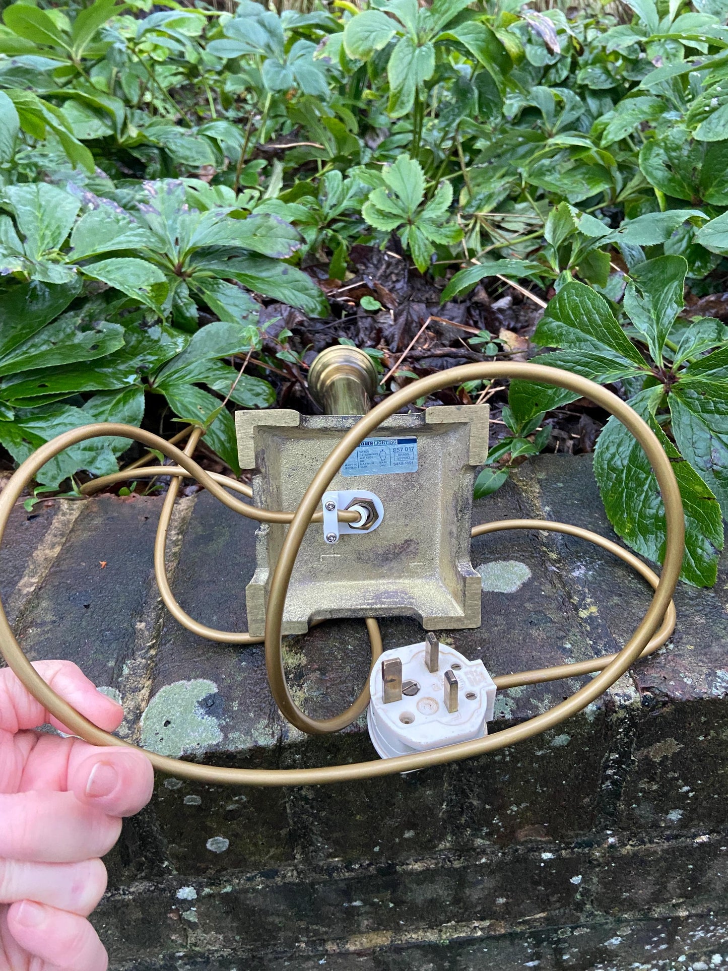 Classic vintage retro Brass candlestick lamp on square base, made for BHS England - working vintage table lamp, 42cm tall