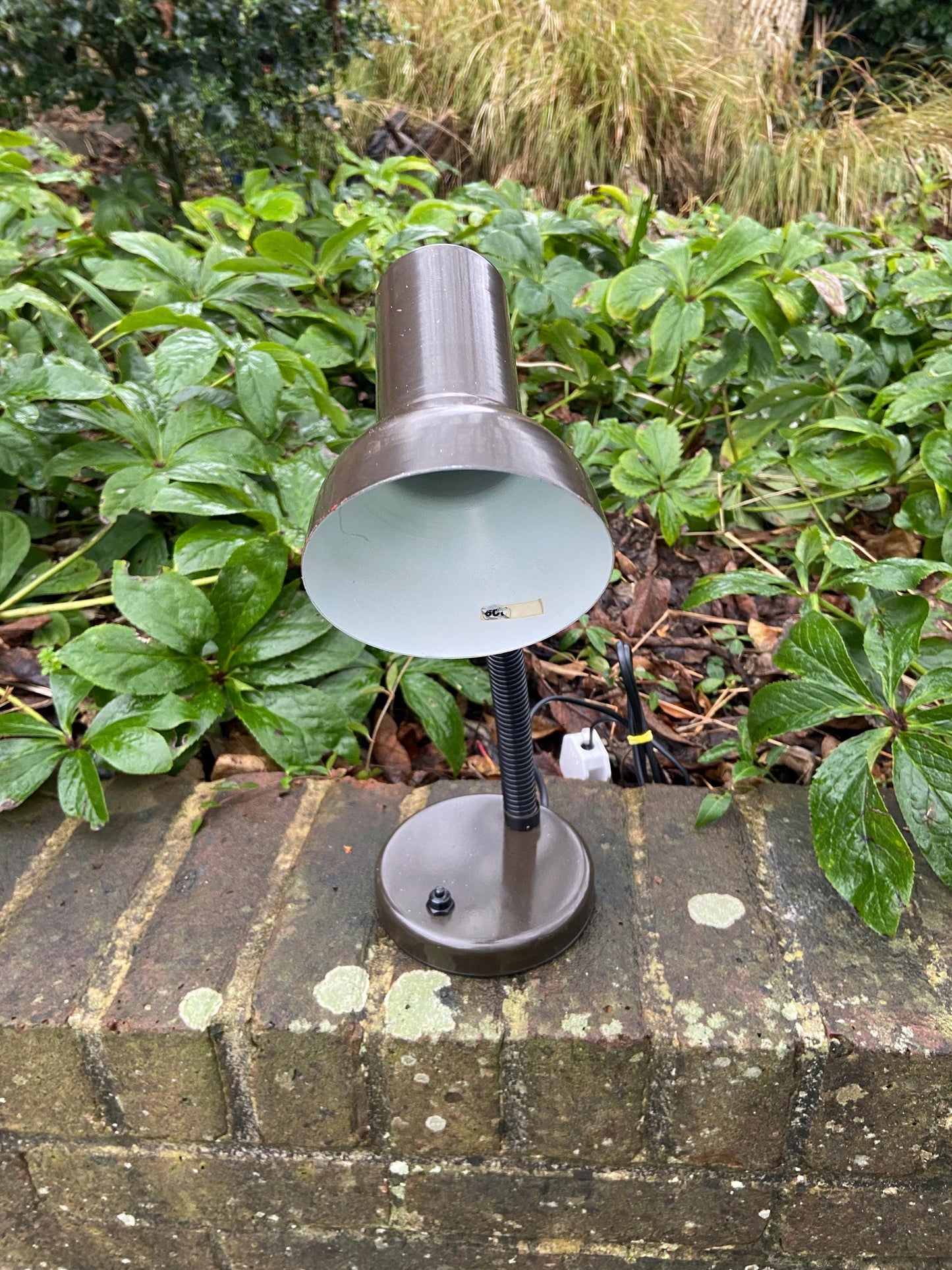 Vintage brown adjustable desk lamp - very 1980s, late retro - working condition