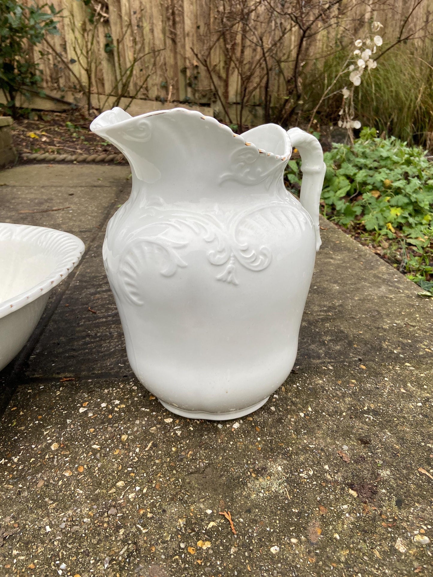 Antique late Victorian Jug & Bowl set by Maddock and Sons, Royal Vitreous semi porcelain china - late 1800s/early 1900s VGC