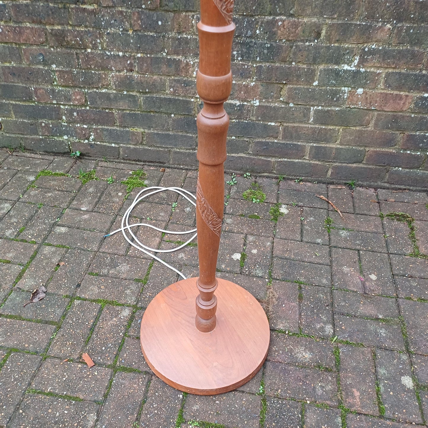 Vintage 60’s Teak Standard Lamp Fantastic Spiral Carved Decoration.