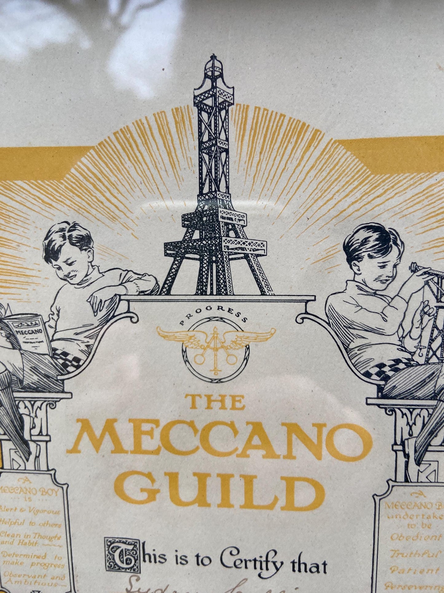 1920s Meccano Guild certificate in a gorgeous vintage wooden glazed frame (34.5 x 28.5cm)