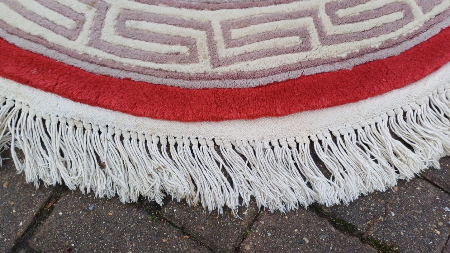 Vintage Round Chinese Woollen Red Rug, Dragons, oriental pattern and fringe, good condition 144cm diameter