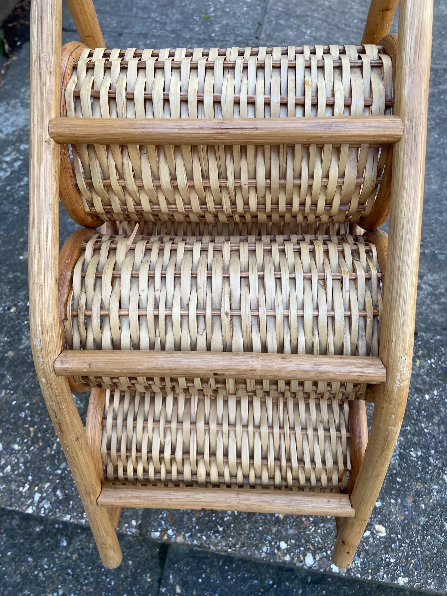 Retro Wine Rack - 5 bottle wine rack, 1970s wicker cane wine rack - VGC