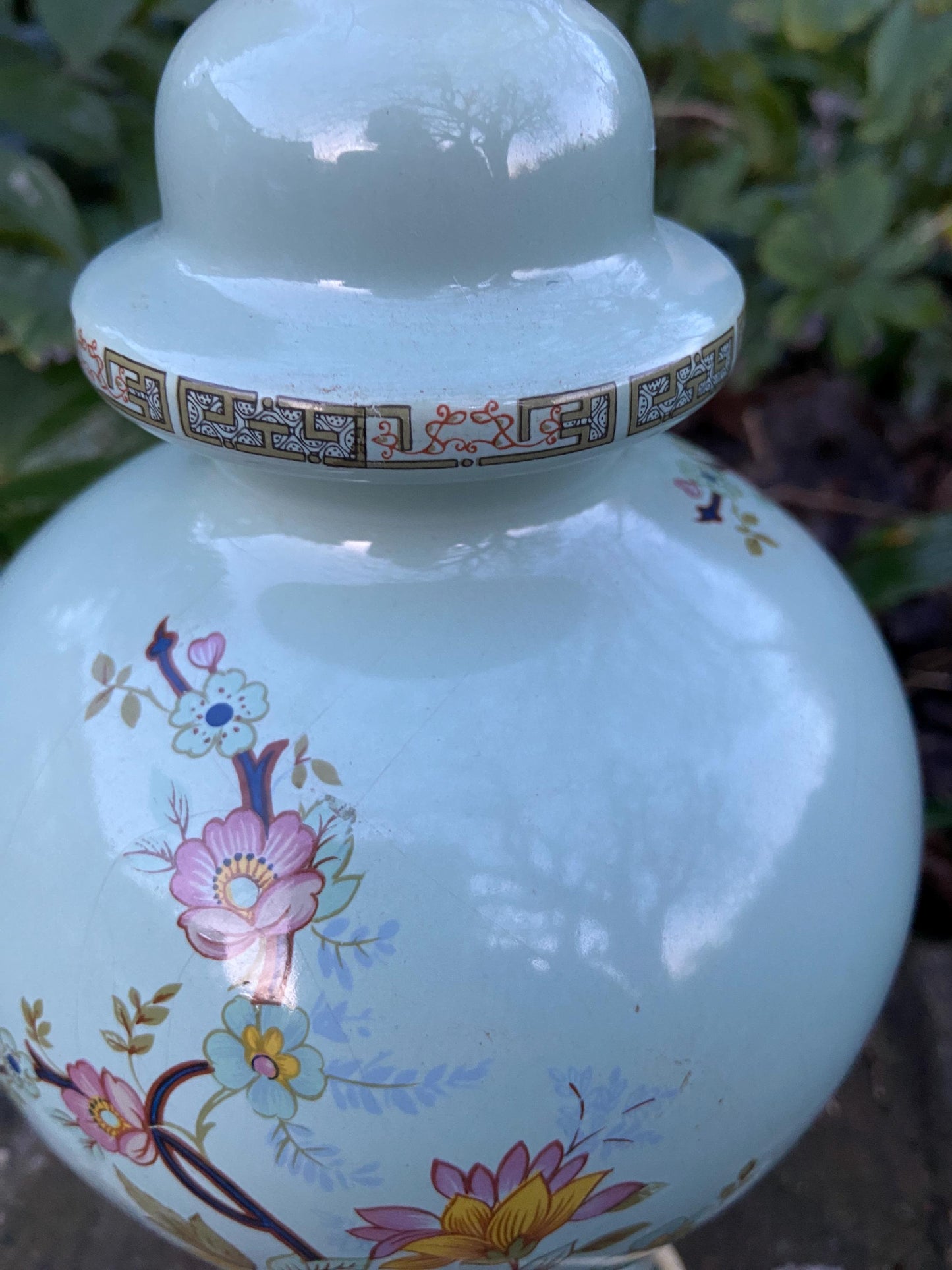 1970s Ceramic Green Floral Ginger Jar Style Lamp - made for BHS - working order.