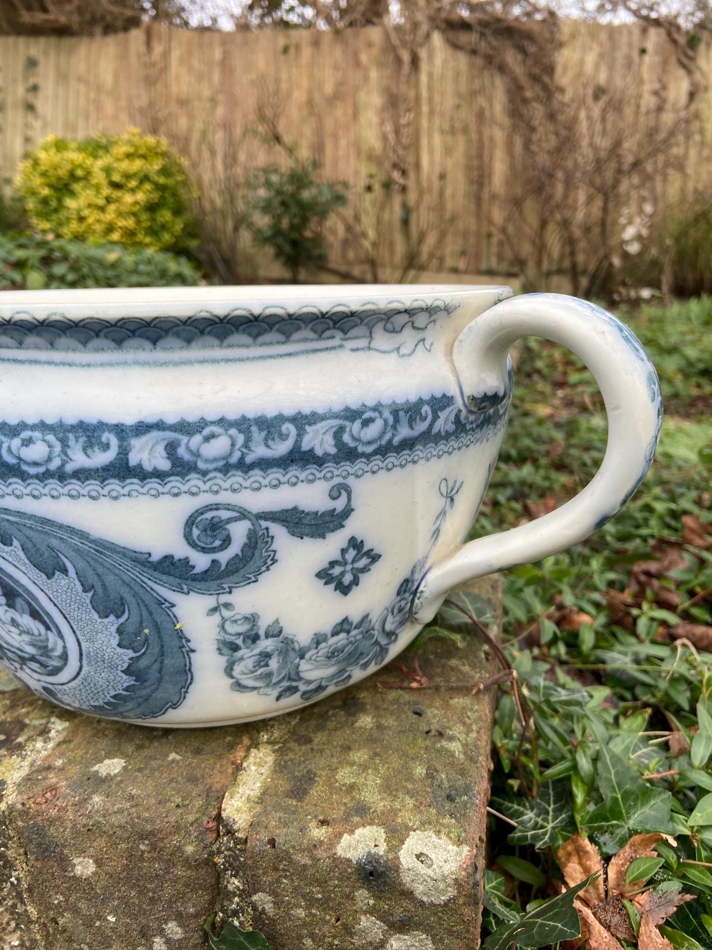 Antique planter, Victorian Blue and White Antique Chamber Pot, Potty, Indoor planter, Orient pattern