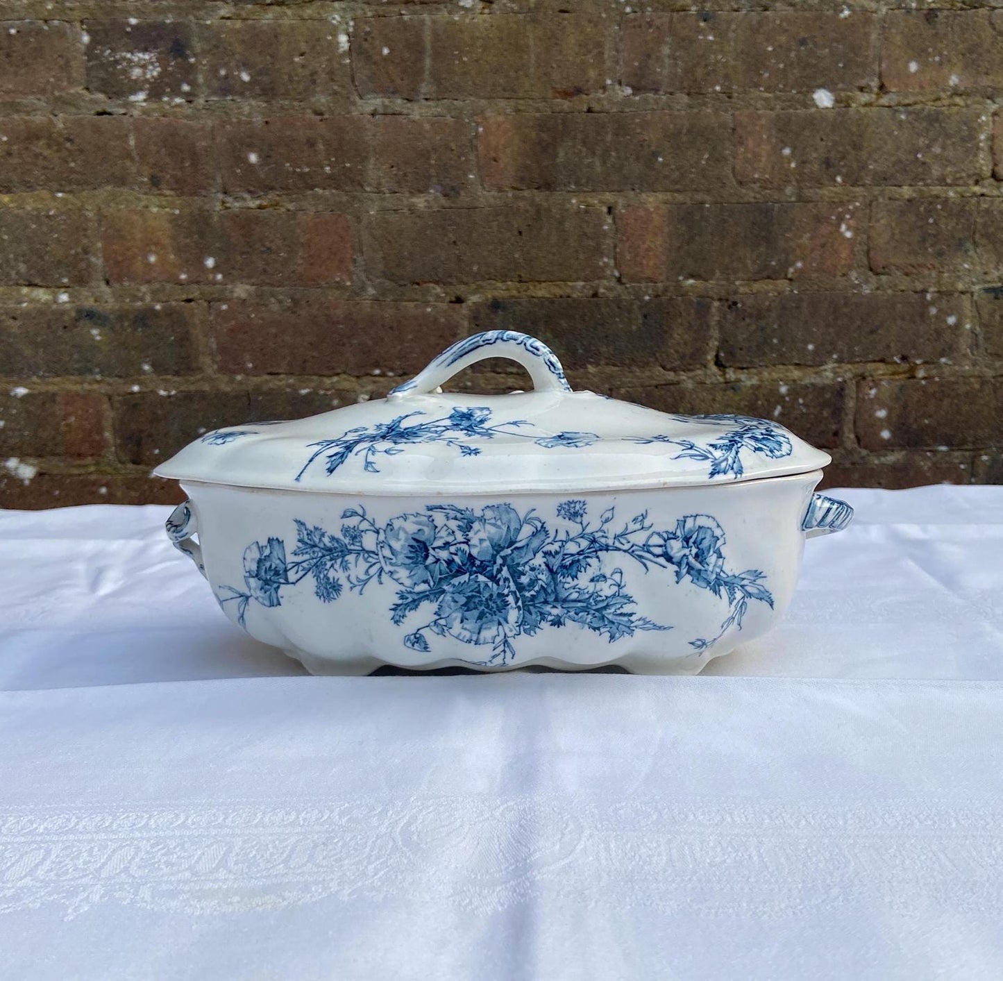 Doulton Rutland Tureen. Designed by J Slater -J.S. Patent. Late 1800s. VGC