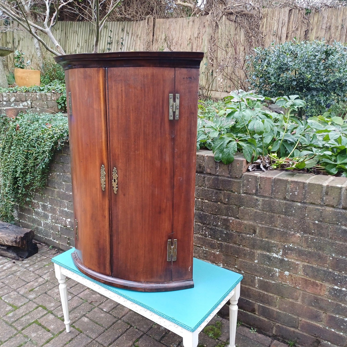 Vintage Early Victorian Mahogany Large Corner Cupboard Curved Front Superb Craftsmanship FREE HAND Delivery