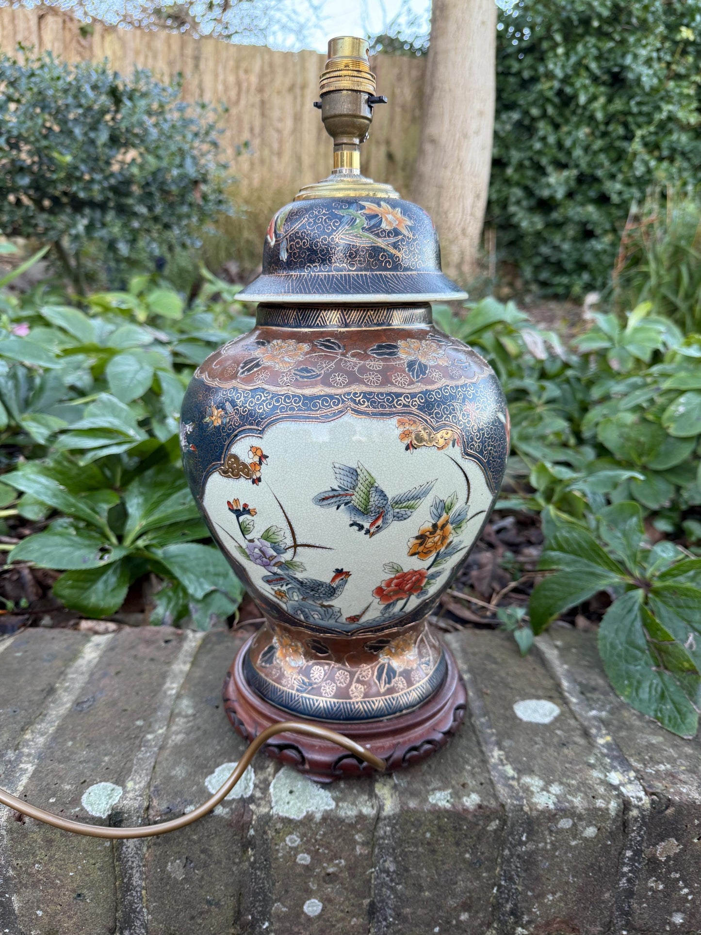 Large Oriental Ginger Jar style Vintage Table Lamp with painted birds, creatures and florals - working condition