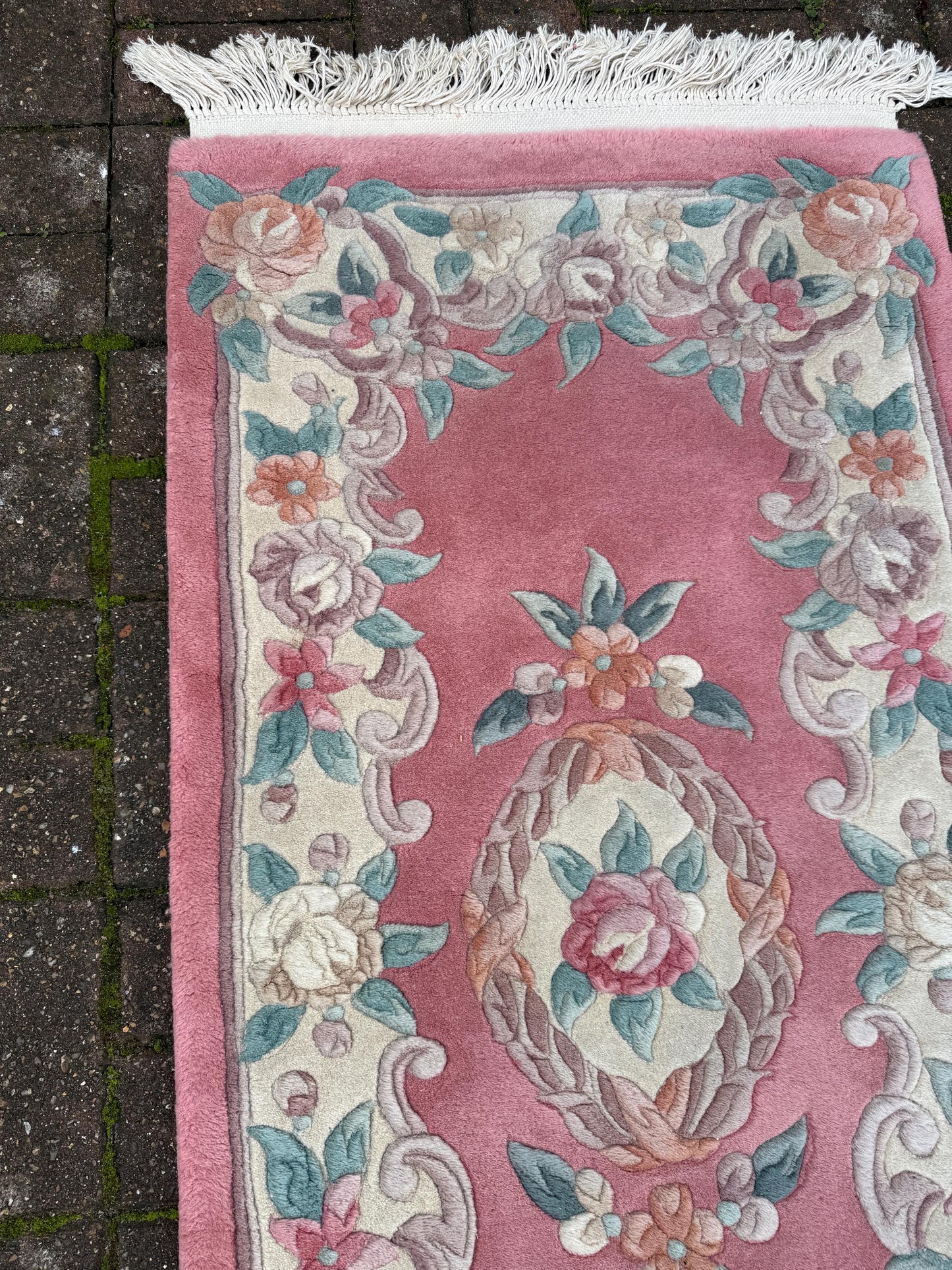 Pink Chinese Woollen Rug in VGC (145cm x 60cm)