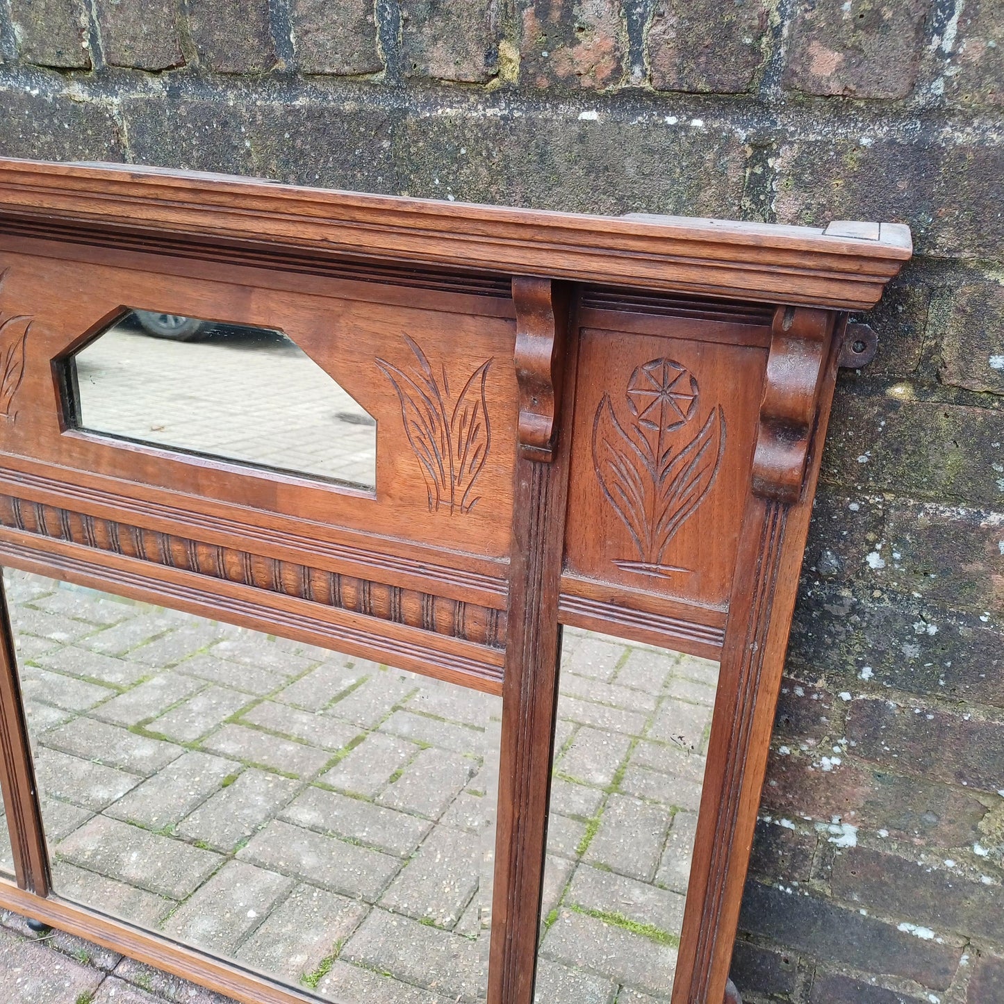 Beautiful Late Victorian Mahogany or Walnut Overmantel or Wall Mirror – FREE HAND Delivery