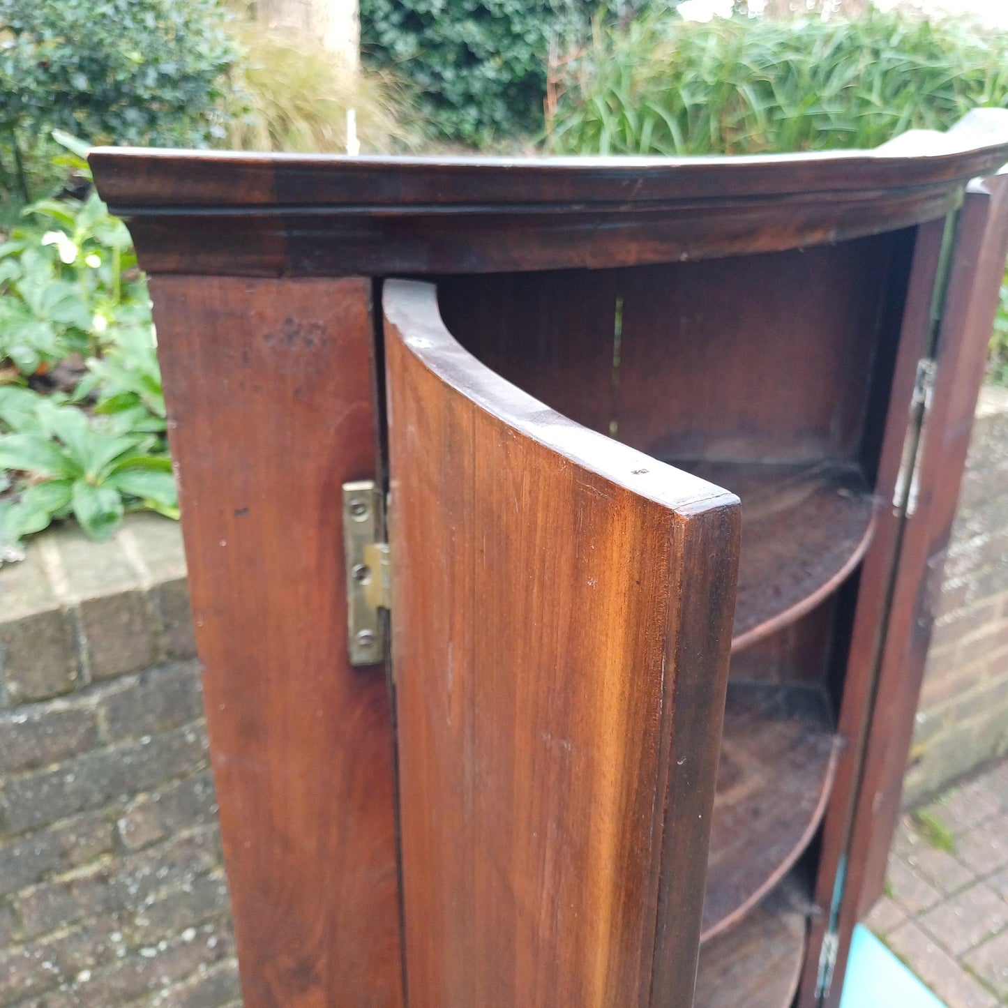 Vintage Early Victorian Mahogany Large Corner Cupboard Curved Front Superb Craftsmanship FREE HAND Delivery
