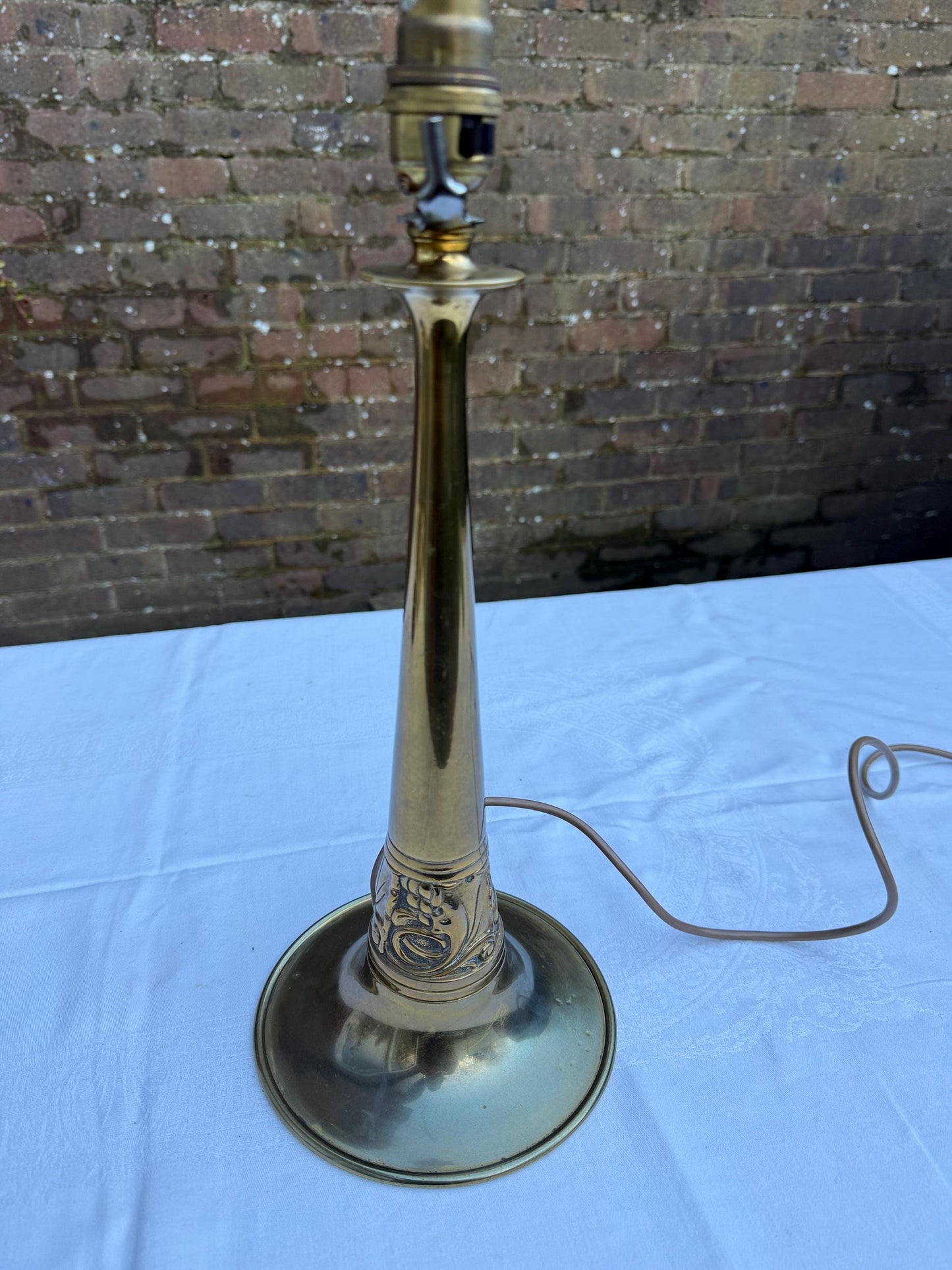Art nouveau metal vintage table lamp - 49cm tall