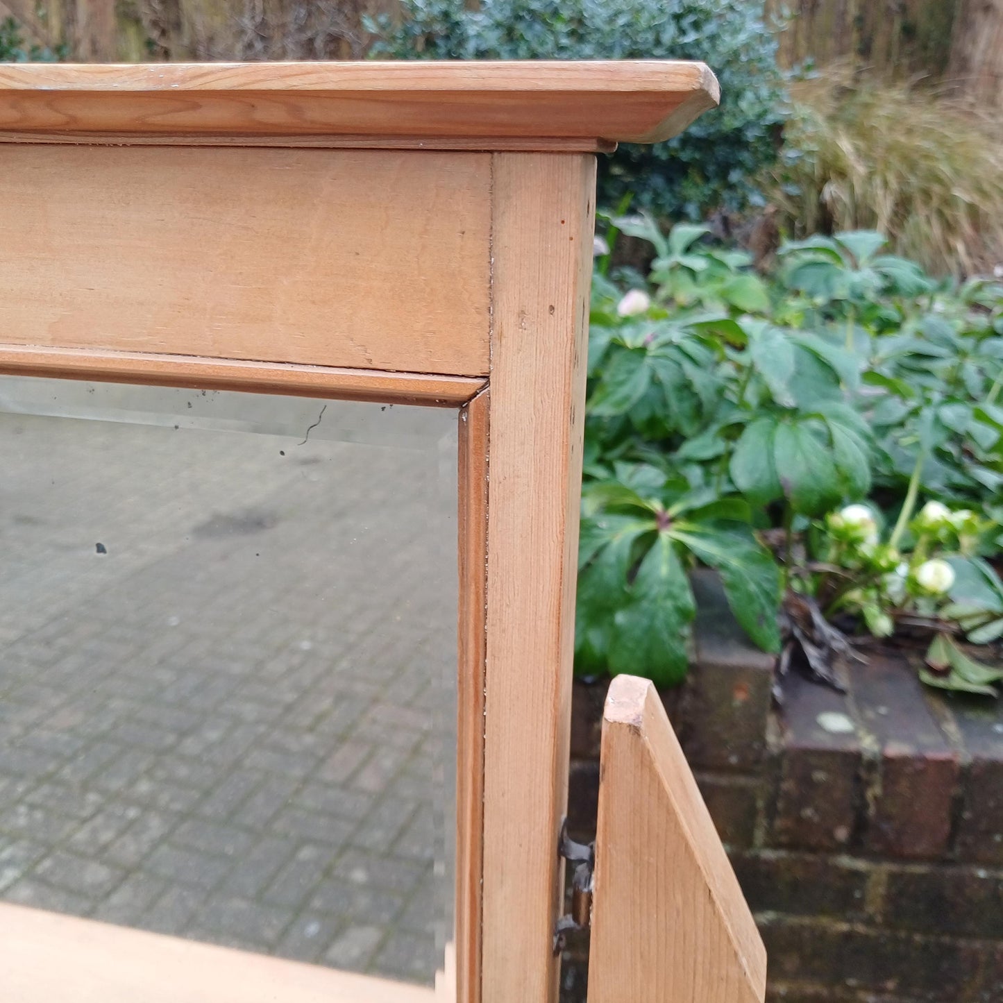 An Outstanding Victorian Stripped Pine Chest of Drawers Dressing Table Adjustable Mirror Tough Finish FREE HAND Delivery