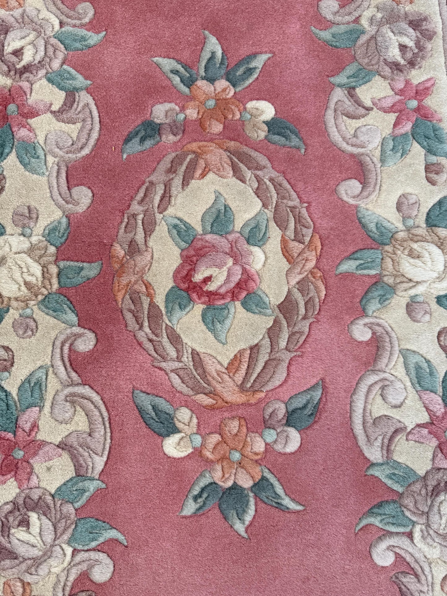 Pink Chinese Woollen Rug in VGC (145cm x 60cm)