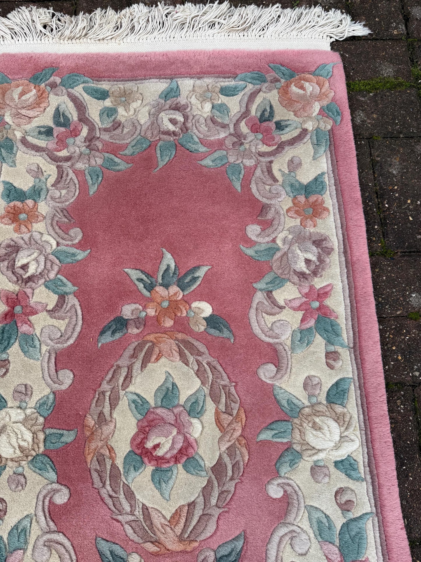Pink Chinese Woollen Rug in VGC (145cm x 60cm)