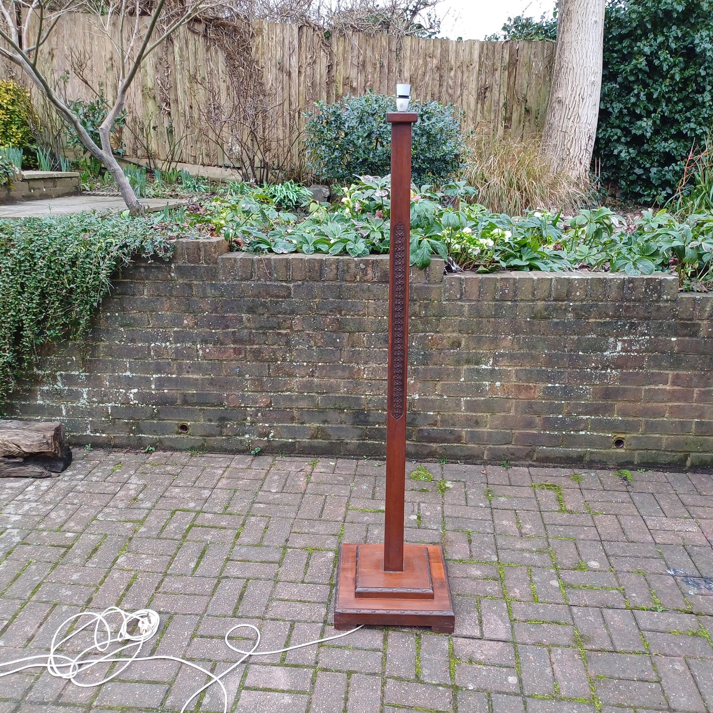 standard lamp