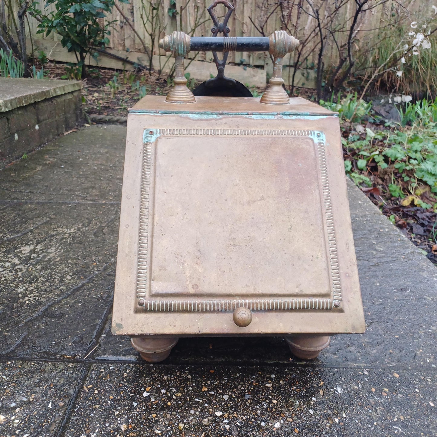 Vintage Late Victorisn Brass Coal Box Scuttle with Intact Liner and Shovel