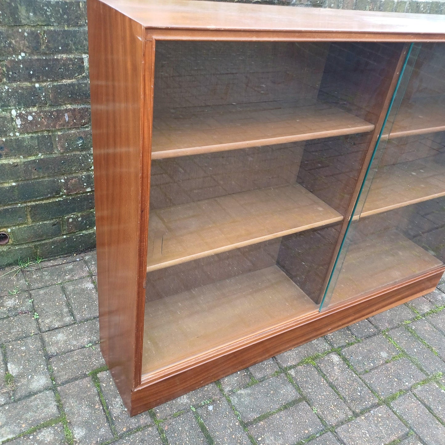 Classic Solid Wood Mid Century Retro Glazed Display Bookcase with Thick Glass Doors FREE HAND Delivery.