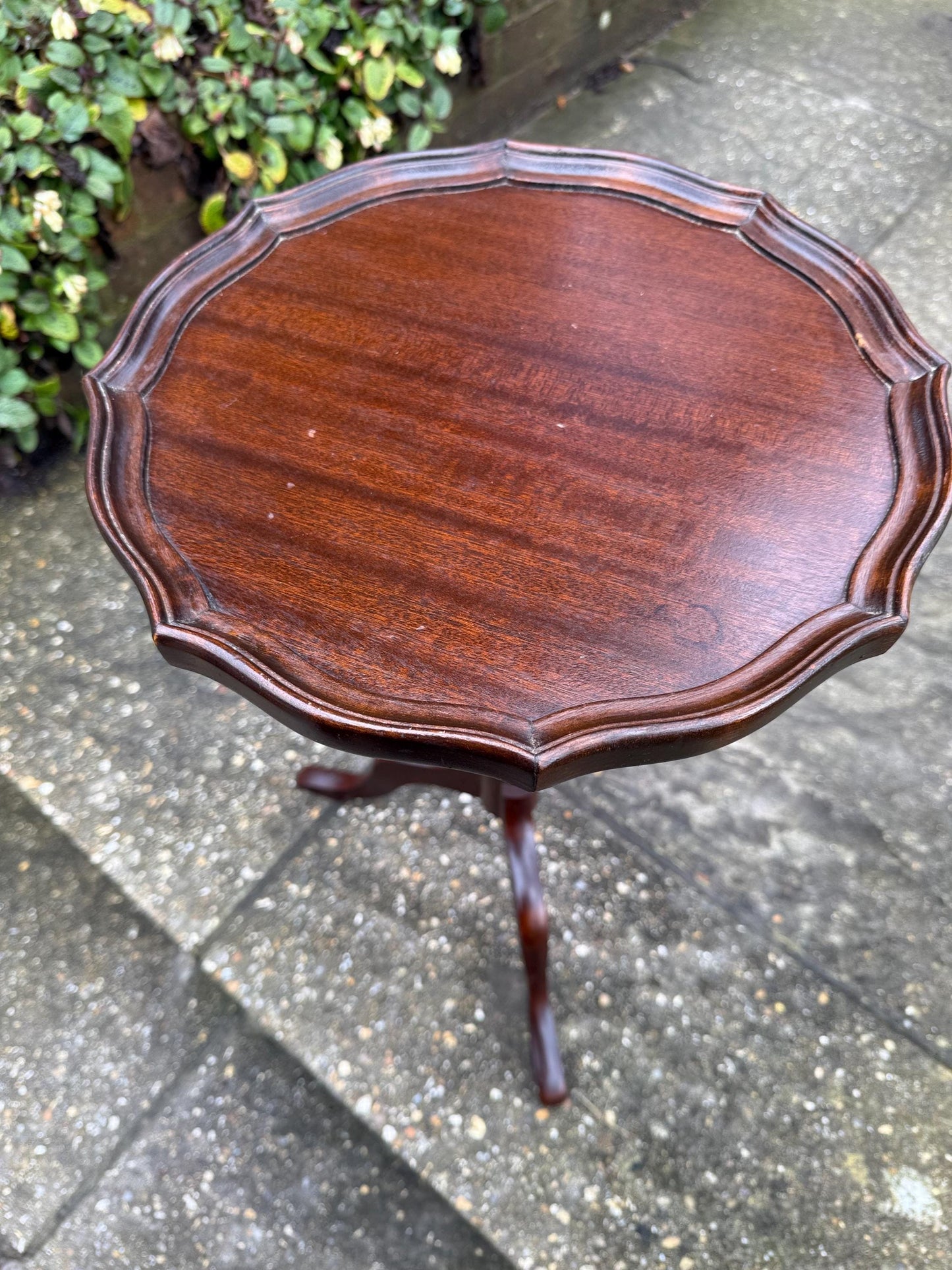 Classic Vintage Wine Table or Lamp Table (end table, coffee table), vintage wooden wine table