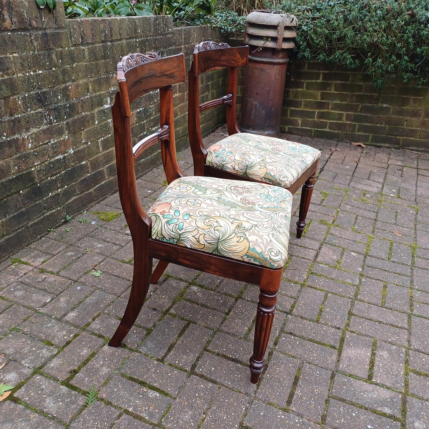 Outstanding Pair of High Quality Vintage Upholstered Dining or Occasional Chairs FREE HAND Delivery