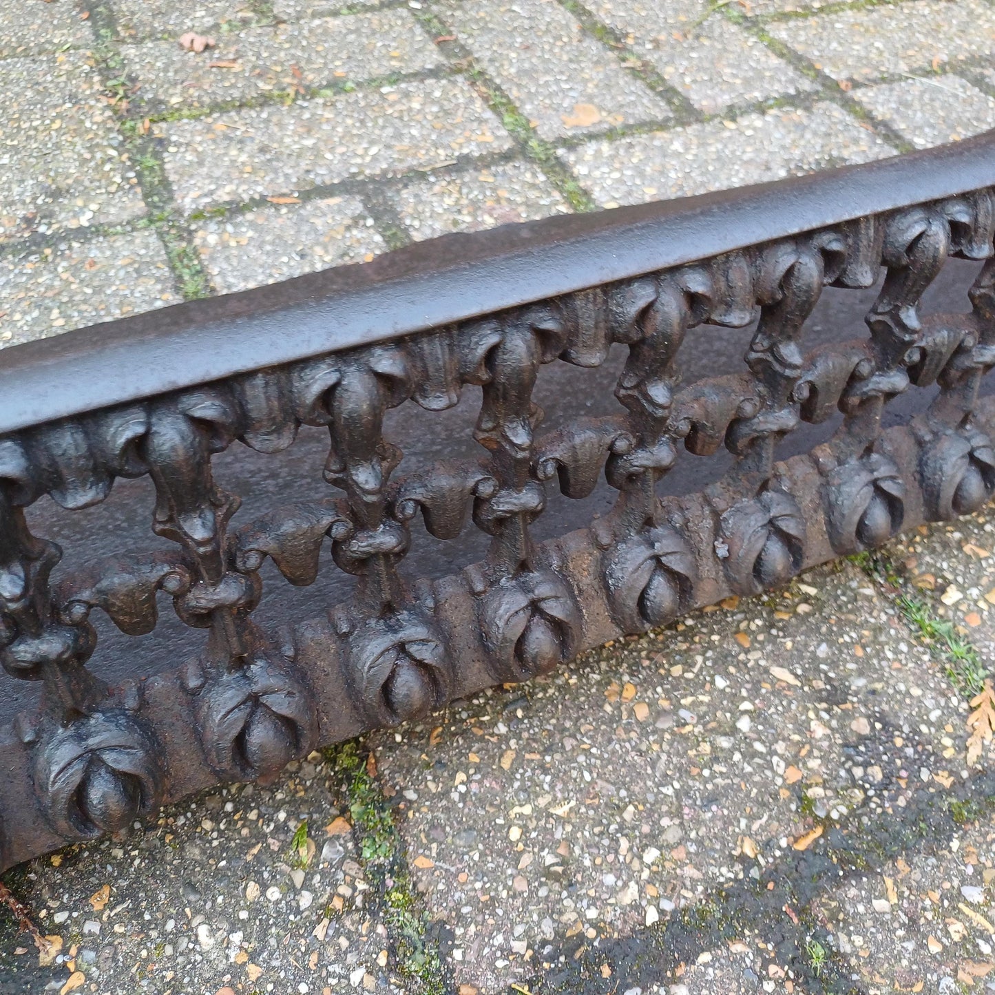 Large Black Cast Iron Vintage Victorian Pierced Fireplace Fender Guard