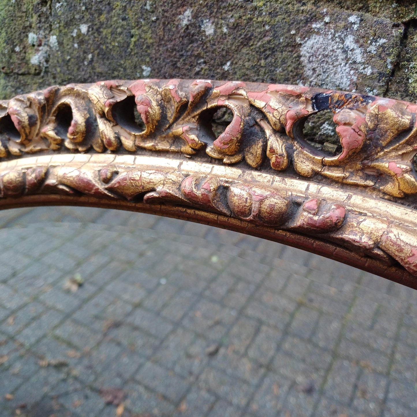 Beautiful Age Worn Gold Red with Highlights Oval Mirror Bevelled Glass 50 x 77 cm