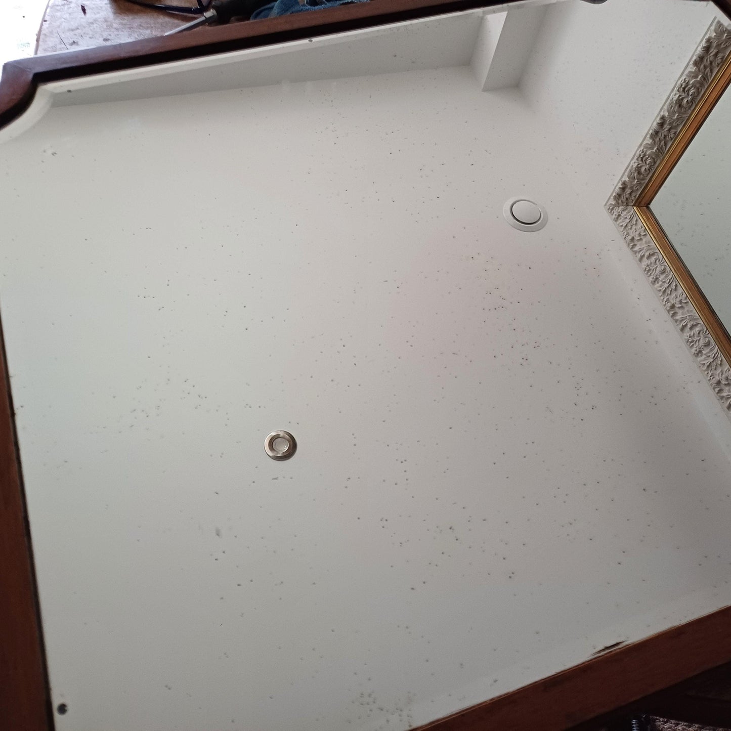 Large Imposing Vintage Mahogany Quality Wall Mirror FREE HAND Delivery