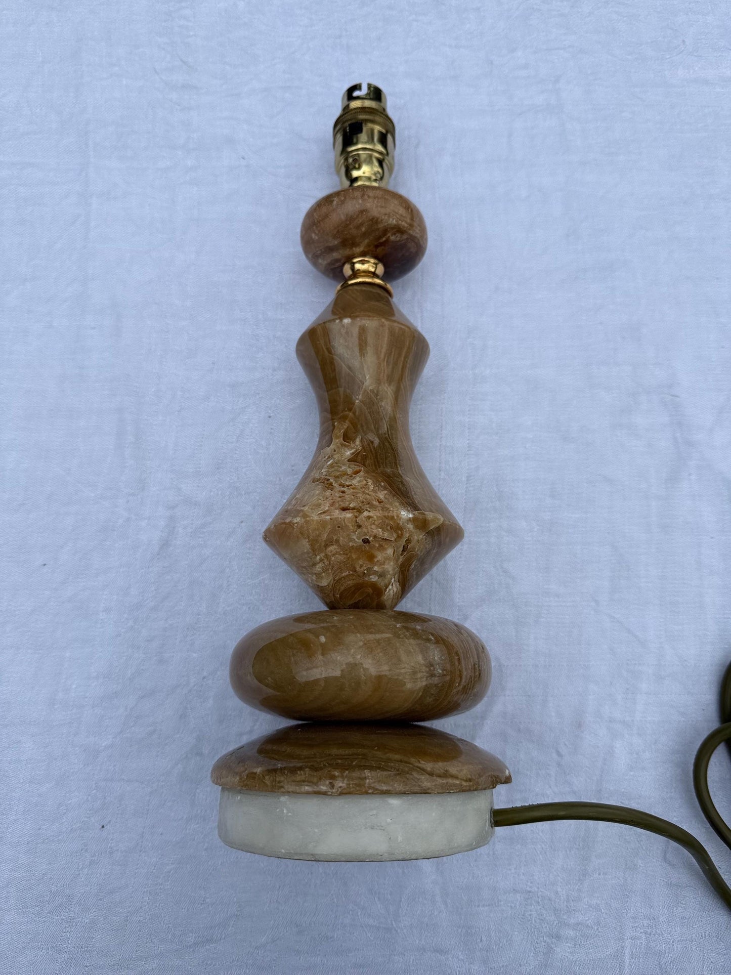 Unusual Vintage Onyx Brown Shaped Table Lamp - PAT tested, 35cm tall