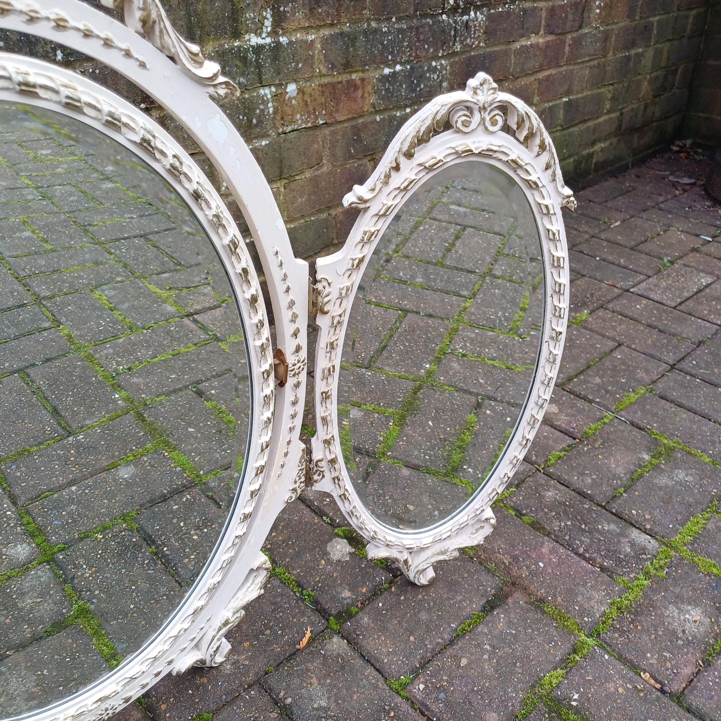 A Particularly Large Classic 70s Bedroom Ornate Painted Triple Dressing Table Mirror Light Cream Gold Highlights Bevelled Glass Adjustable.