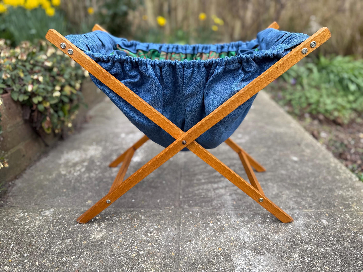 Vintage Knitting or Craft Folding Basket – wooden frame gorgeous Royal Blue & Emerald Green Basket; retro knitting basket, storage basket
