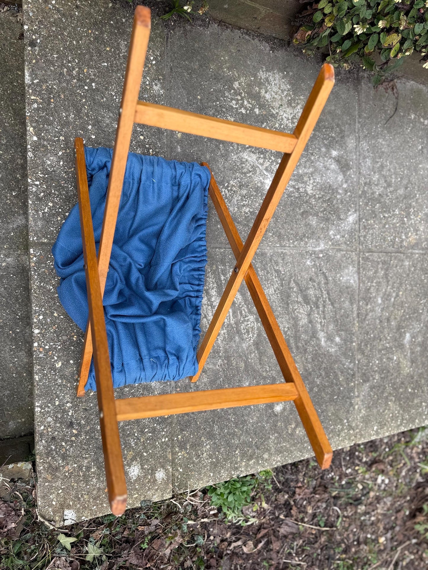 Vintage Knitting or Craft Folding Basket – wooden frame gorgeous Royal Blue & Emerald Green Basket; retro knitting basket, storage basket