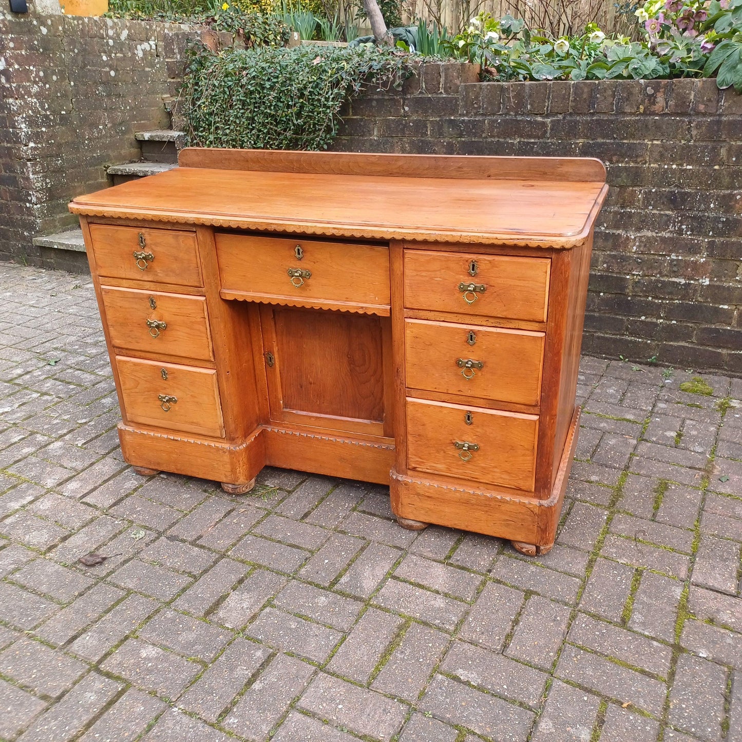 Superb Vintage Victorian Stripped Pine Sideboard or Chest of Drawers FREE HAND Delivery