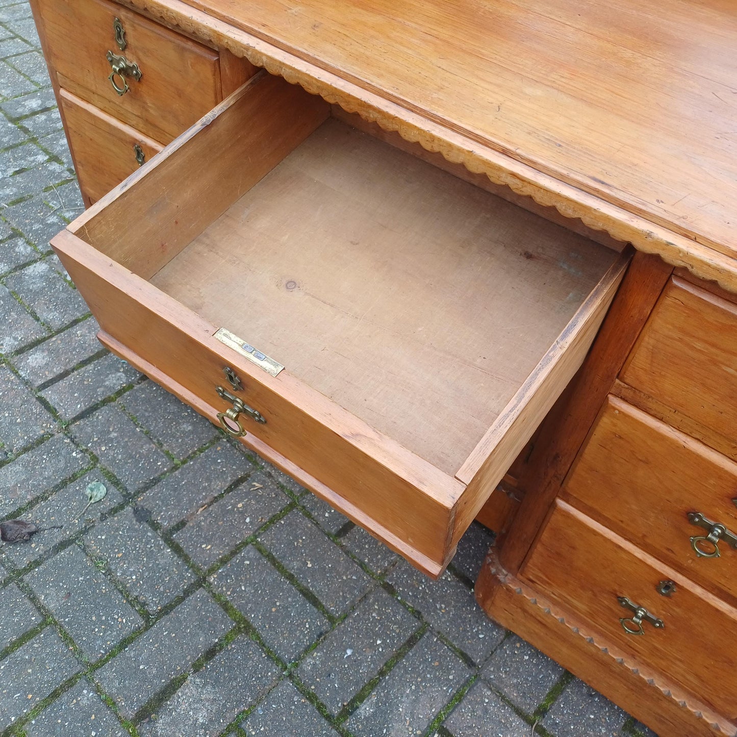 Superb Vintage Victorian Stripped Pine Sideboard or Chest of Drawers FREE HAND Delivery