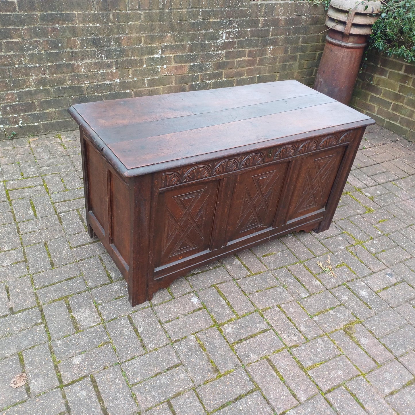 Huge Classic Antique Vintage Old English Oak Mid 19th Century Oak Trunk or Coffer FREE HAND Delivery