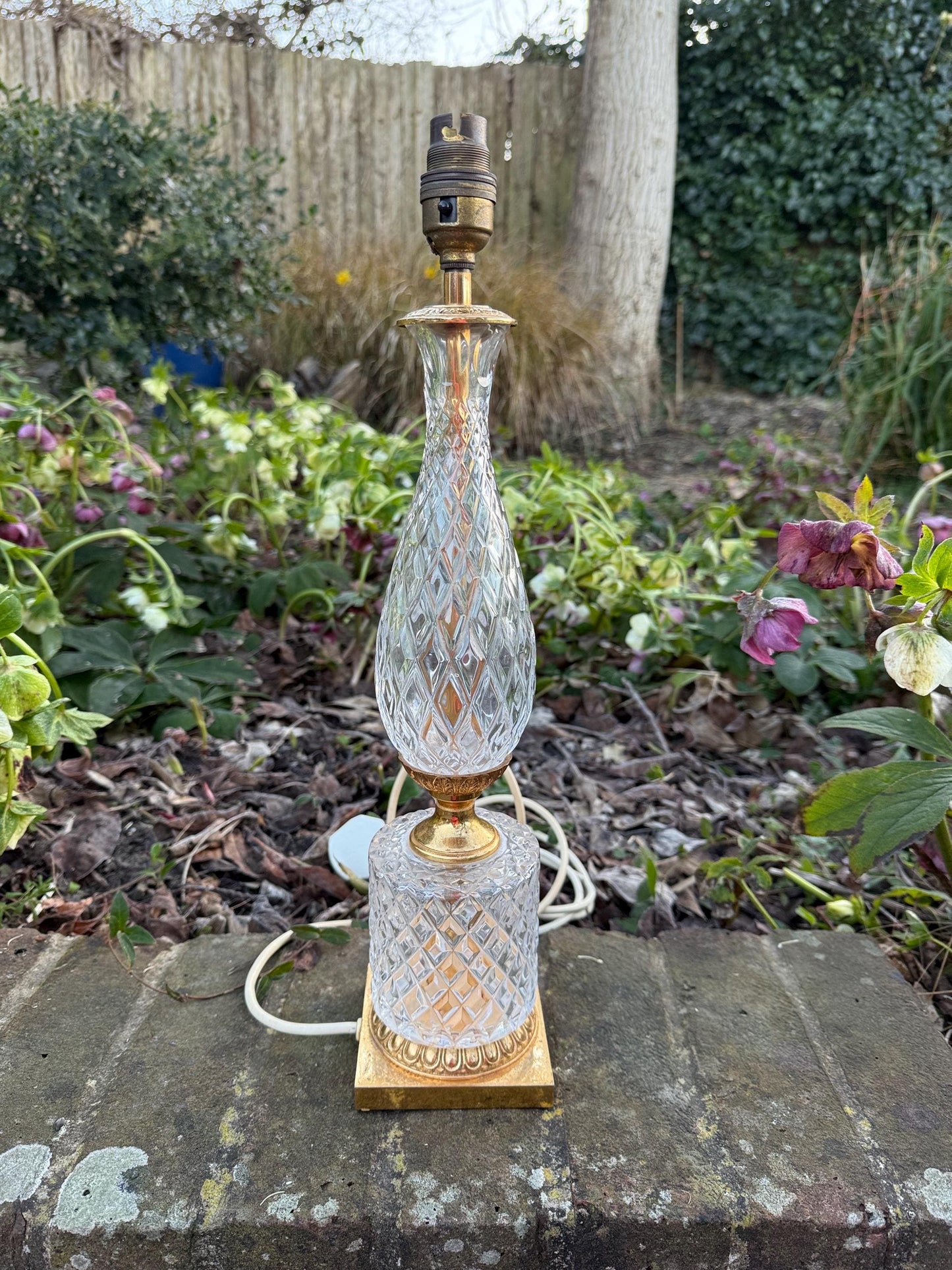 Rare mid-century Cut Glass and Metal vintage tall table lamp, Hollywood Regency Style, 44cm tall