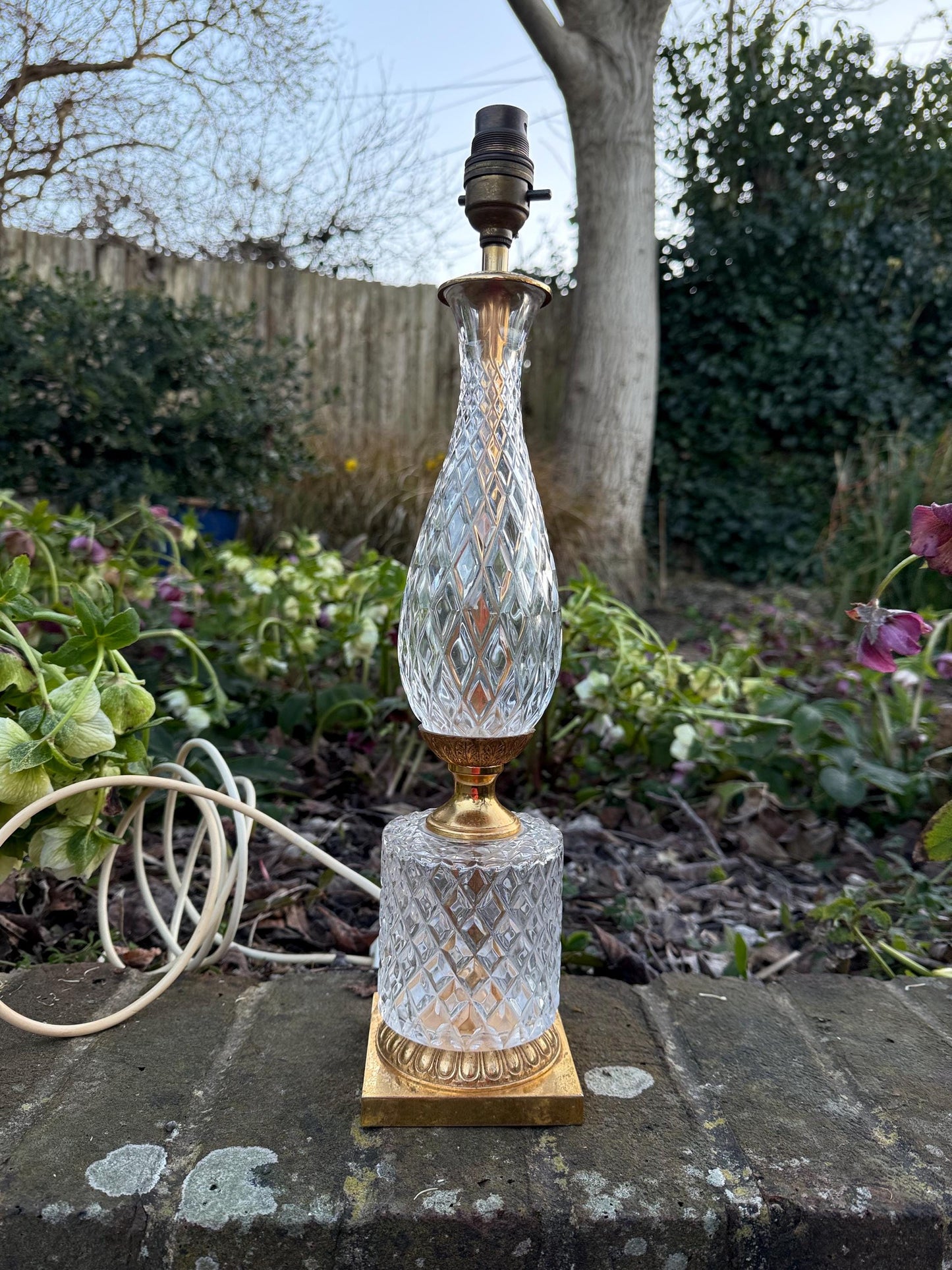 Rare mid-century Cut Glass and Metal vintage tall table lamp, Hollywood Regency Style, 44cm tall
